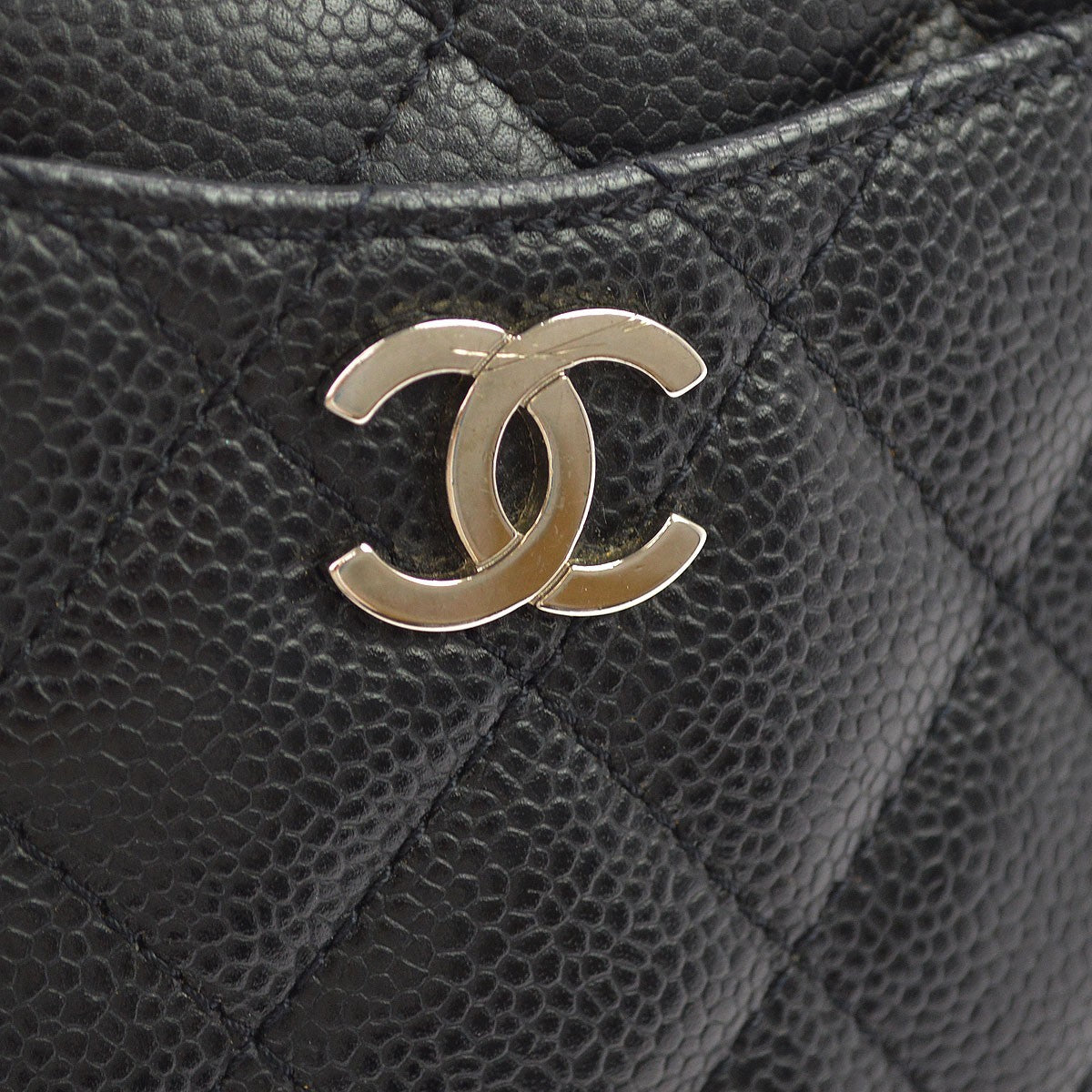 Chanel Vintage Shoulder Bag Quilted Caviar Black Leather Shoulder Bag Bag (Pre-Owned)