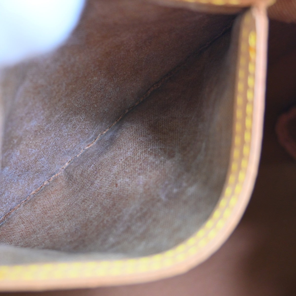 Louis Vuitton Speedy Monogram Canvas Brown Canvas Handbag (Pre-Owned)