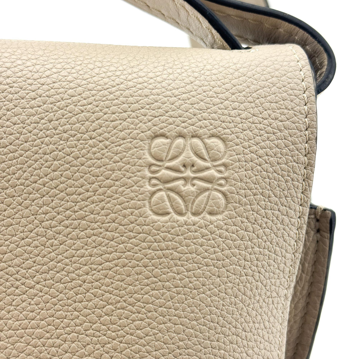 Loewe Gate Dual Leather Beige Leather Shoulder Bag Bag (Pre-Owned)