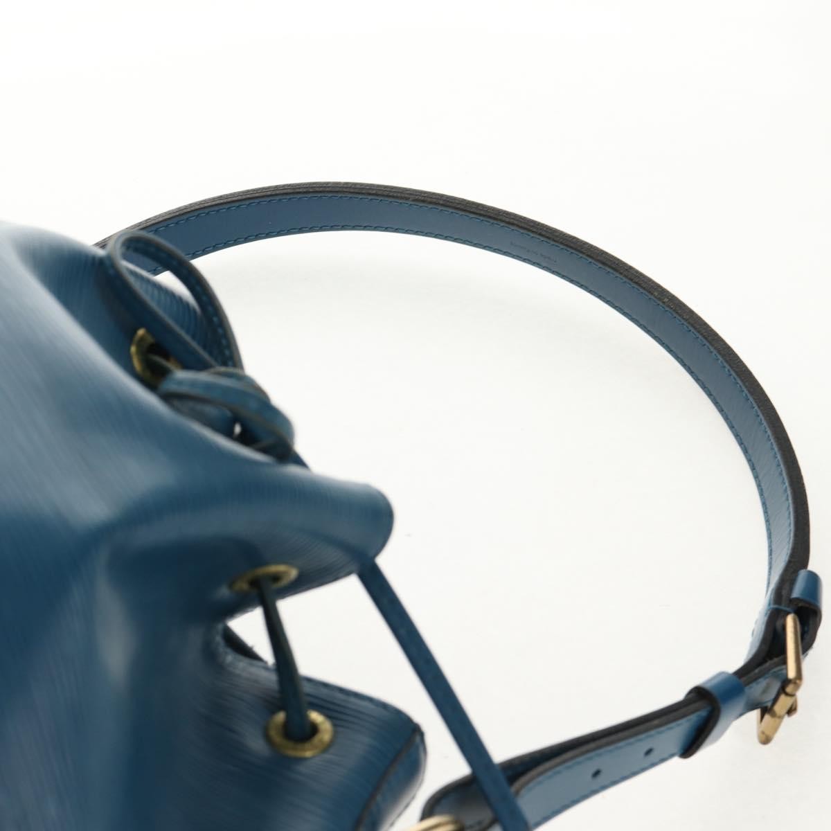 Louis Vuitton Petit Noe Epi Leather Blue Leather Shoulder Bag Bag (Pre-Owned)
