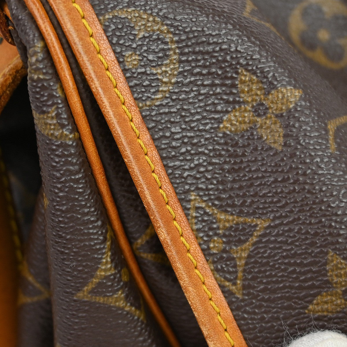 Louis Vuitton Saumur Monogram Canvas Brown Canvas Shoulder Bag Bag (Pre-Owned)