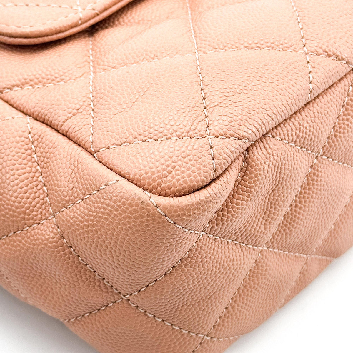 Chanel Wavy Cc Hobo Quilted Caviar Brown Leather Shoulder Bag Bag (Pre-Owned)