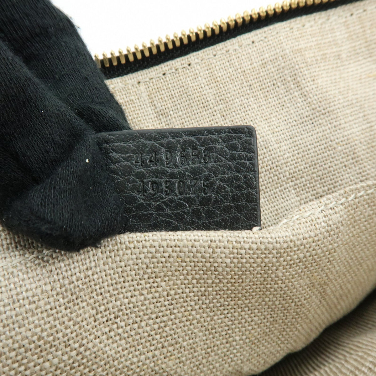 Gucci Bamboo Zip Pouch (Outlet) Leather Black Leather Clutche & Pouche Bag (Pre-Owned)