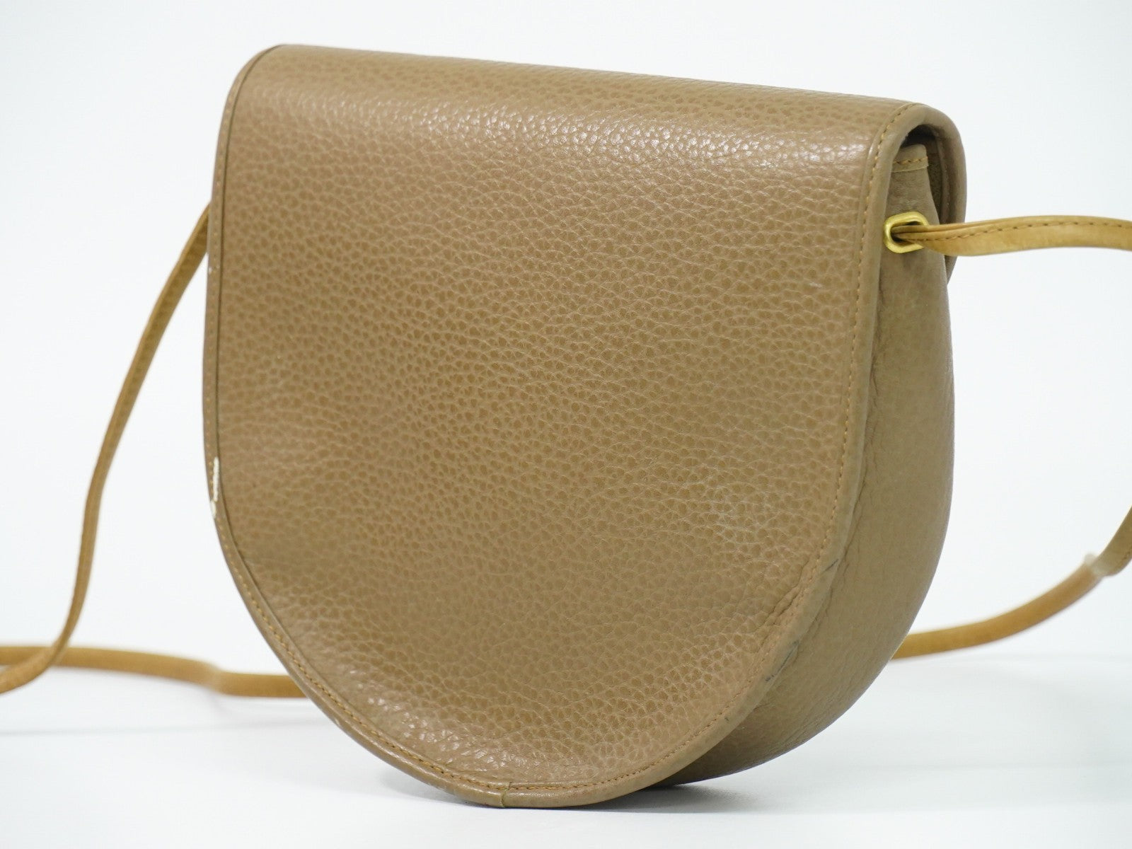 Christian Dior Vintage Cd Flap Leather Beige Leather Shoulder Bag Bag (Pre-Owned)