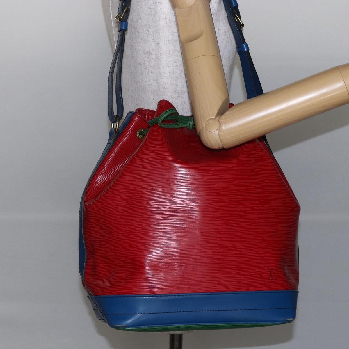 Louis Vuitton Tricolor Noe Epi Leather Multicolour Leather Shoulder Bag Bag (Pre-Owned)