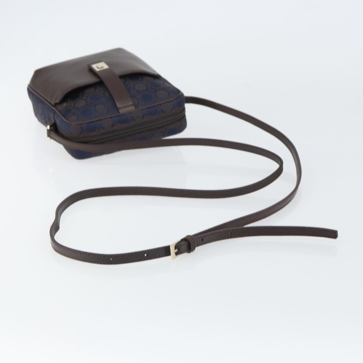 Salvatore Ferragamo Gancini Nylon Navy Nylon Shoulder Bag Bag (Pre-Owned)