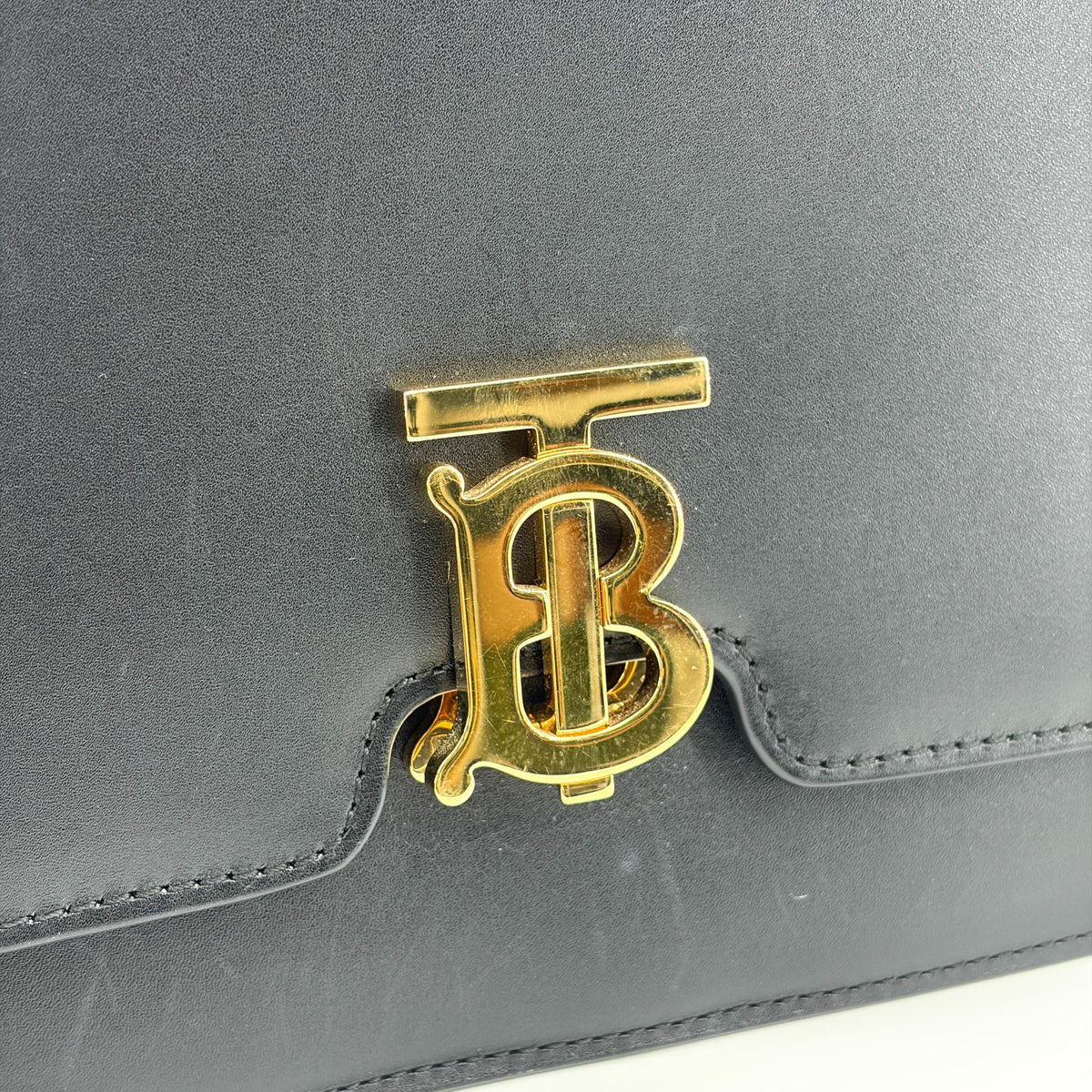 Burberry Tb Shoulder Bag Leather Black Leather Shoulder Bag Bag (Pre-Owned)