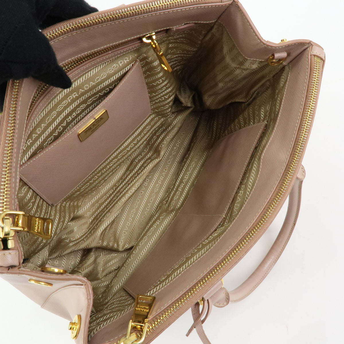 Prada Galliera Saffiano Leather With Applique Pink Leather Handbag (Pre-Owned)