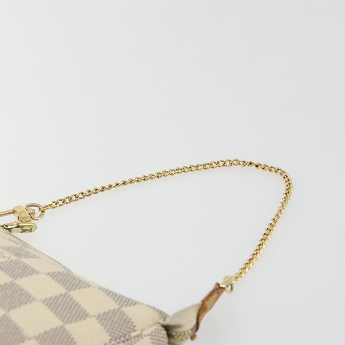 Louis Vuitton Mini Pochette Accessoires Damier Canvas Beige Canvas Clutche & Pouche Bag (Pre-Owned)