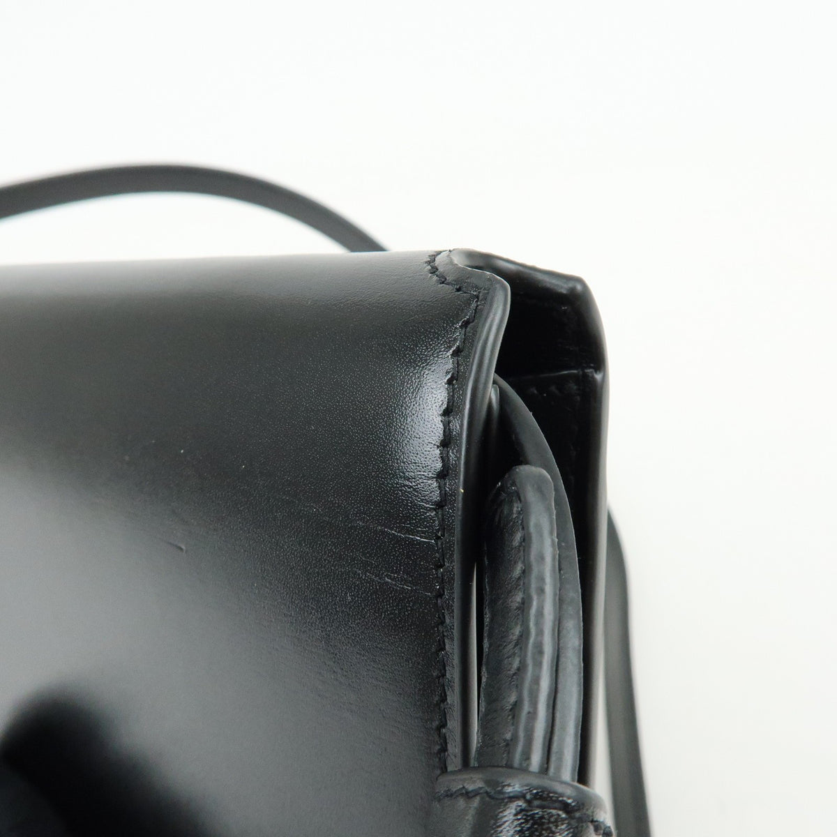 Saint Laurent Paris Chain Leather Black Leather Crossbody Bag Bag (Pre-Owned)