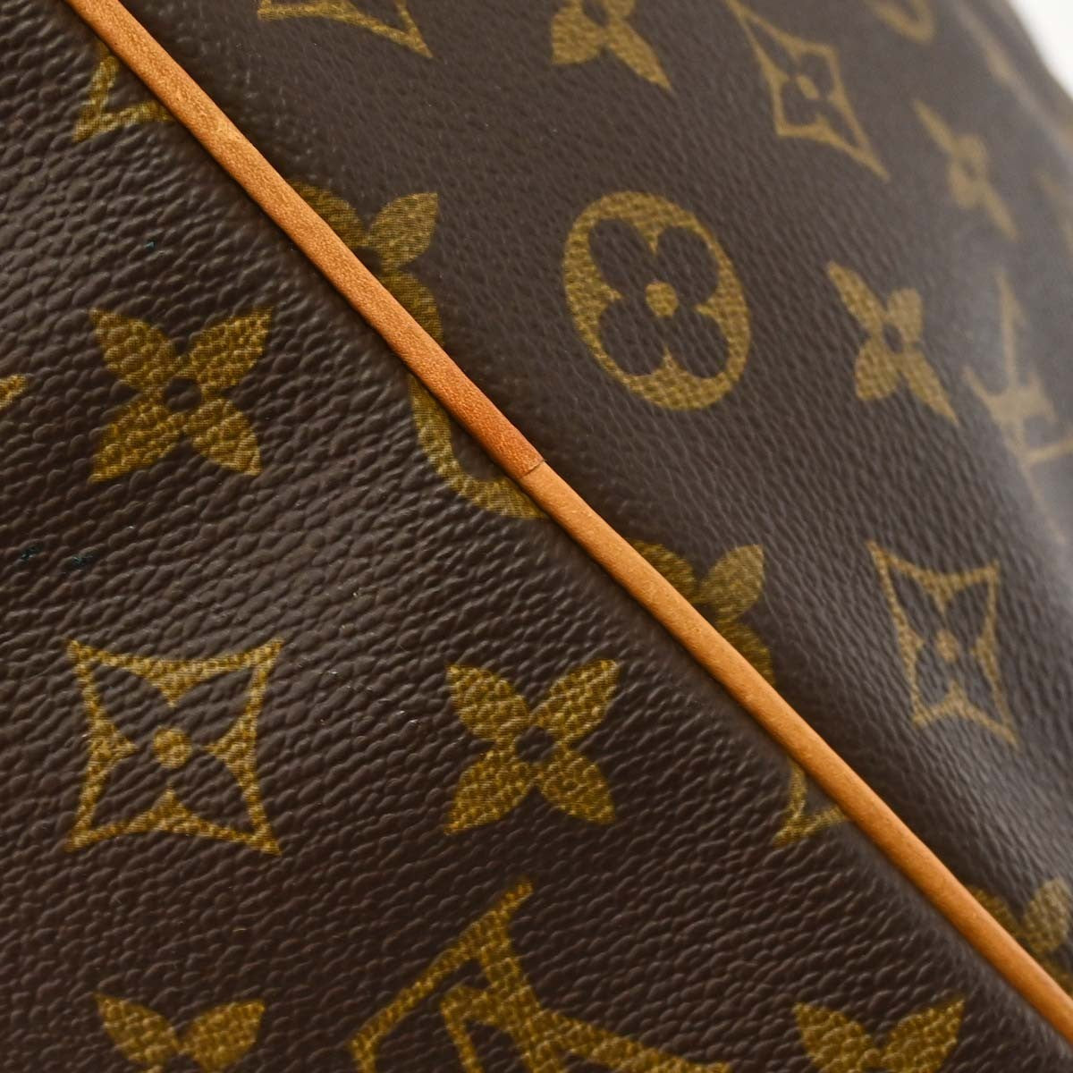 Louis Vuitton Keepall Monogram Canvas Brown Canvas Travel Bag Bag (Pre-Owned)
