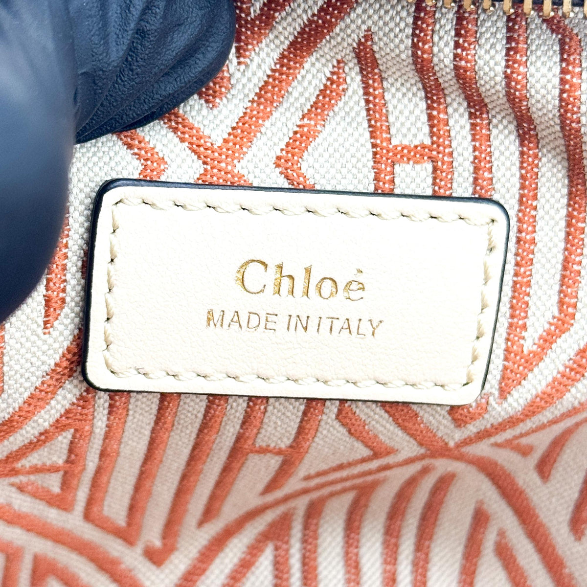 Chloe Daria Leather Black Leather Handbag (Pre-Owned)