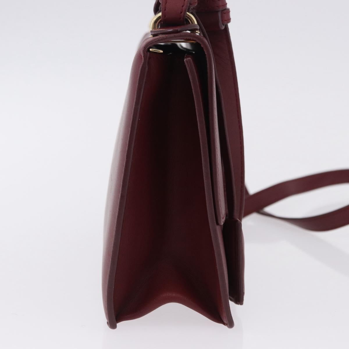 Salvatore Ferragamo Aileen Leather Burgundy Leather Shoulder Bag Bag (Pre-Owned)