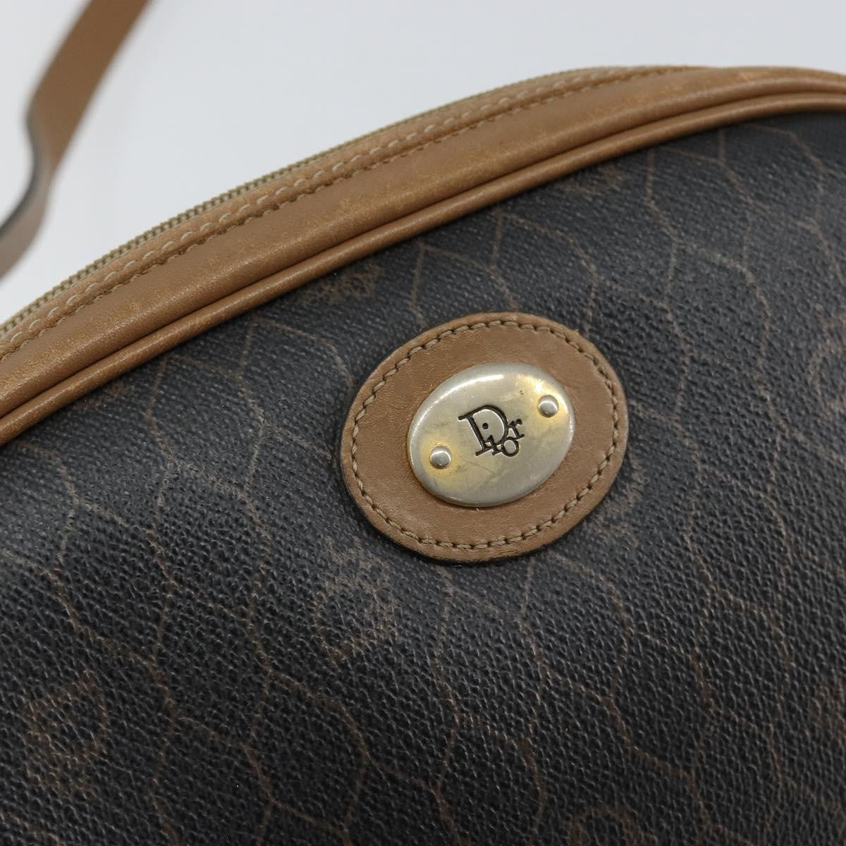 Christian Dior Vintage Honeycomb Zip Coated Canvas Black Canvas Shoulder Bag Bag (Pre-Owned)