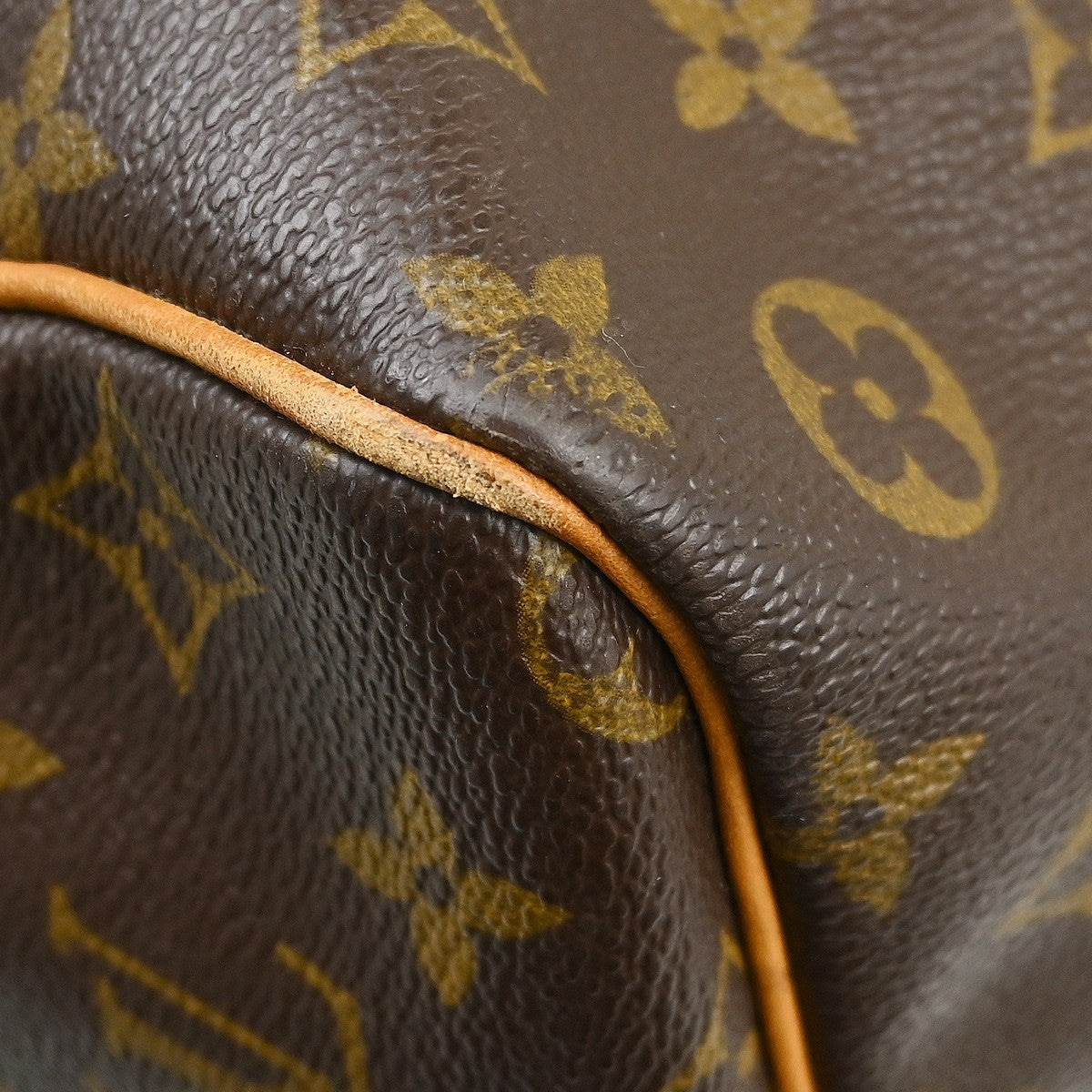 Louis Vuitton Keepall Monogram Canvas Brown Canvas Travel Bag Bag (Pre-Owned)