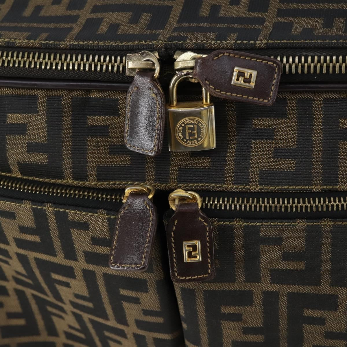 Fendi Vintage Rolling Suitcase Zucca Canvas Brown Canvas Travel Bag Bag (Pre-Owned)