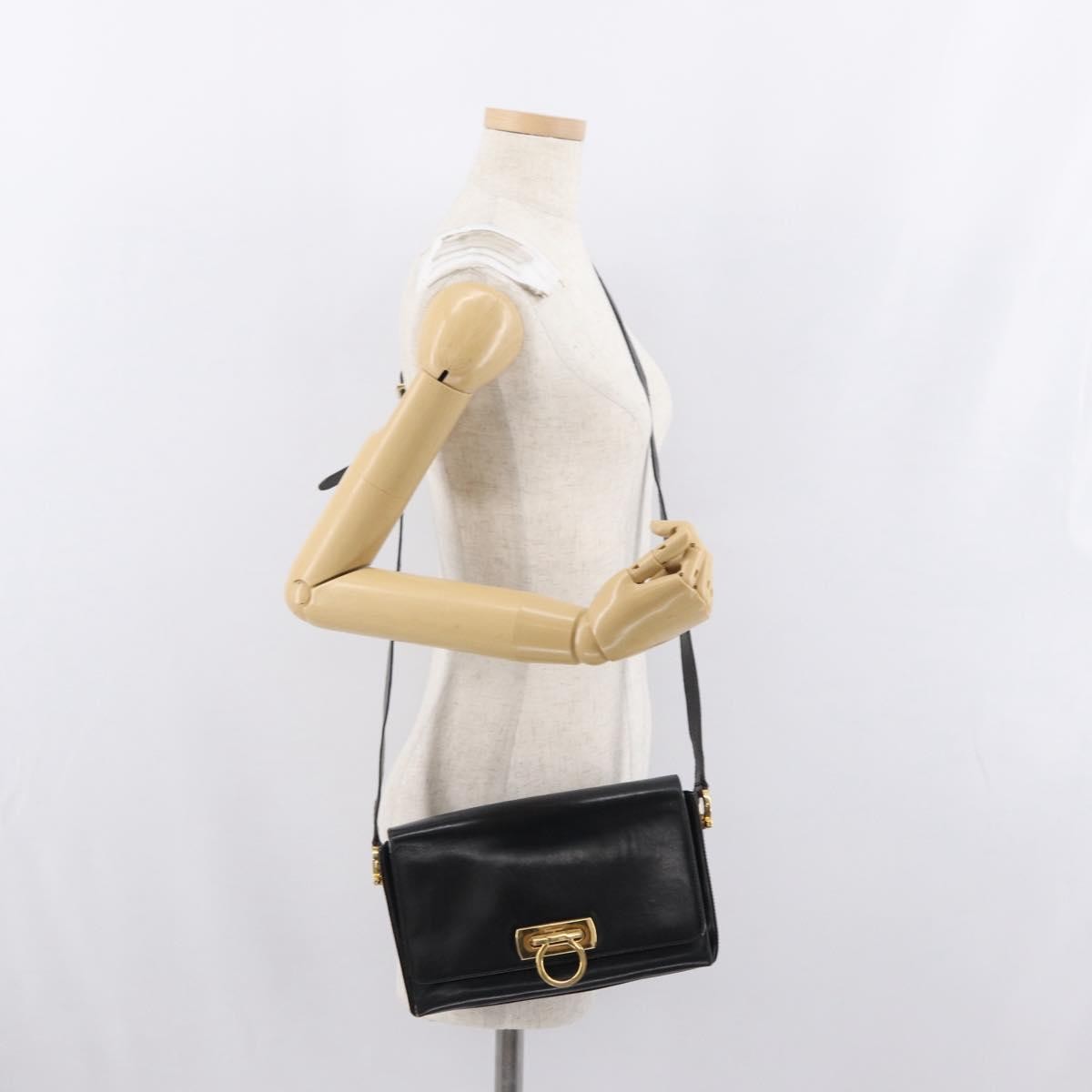 Salvatore Ferragamo Vintage Gancini Flap Leather Black Leather Shoulder Bag Bag (Pre-Owned)