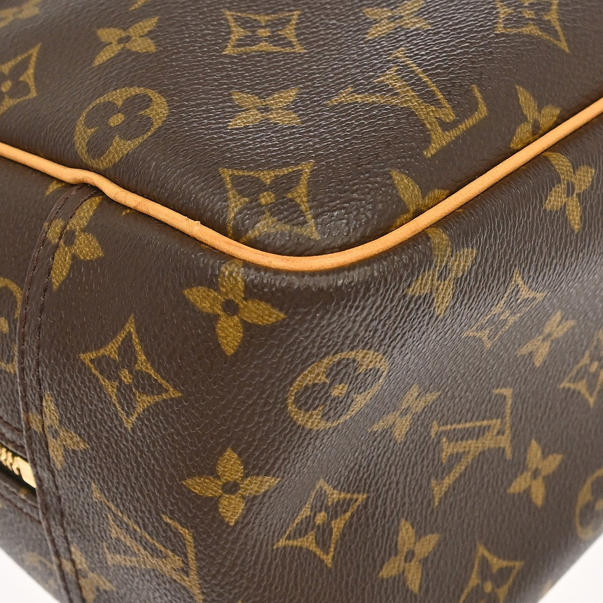 Louis Vuitton Deauville Monogram Canvas Brown Canvas Handbag (Pre-Owned)
