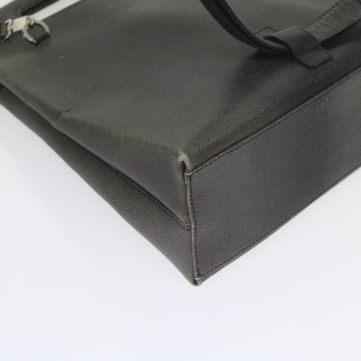 Salvatore Ferragamo Gancini Leather Gray Leather Handbag (Pre-Owned)
