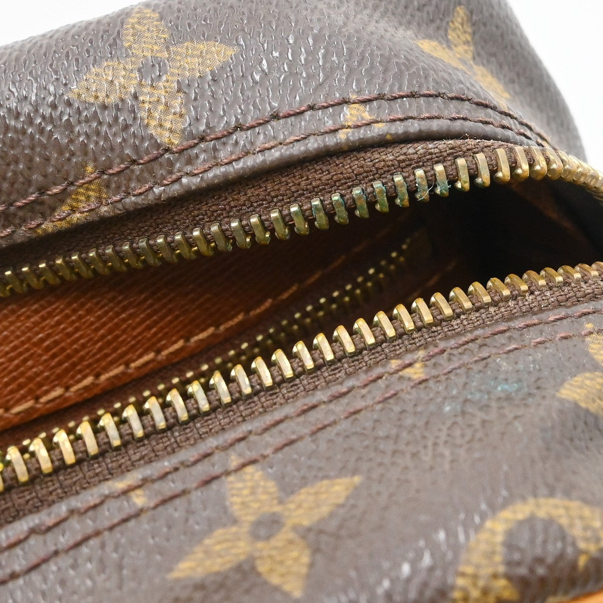 Louis Vuitton Trocadero Monogram Canvas Brown Canvas Handbag (Pre-Owned)