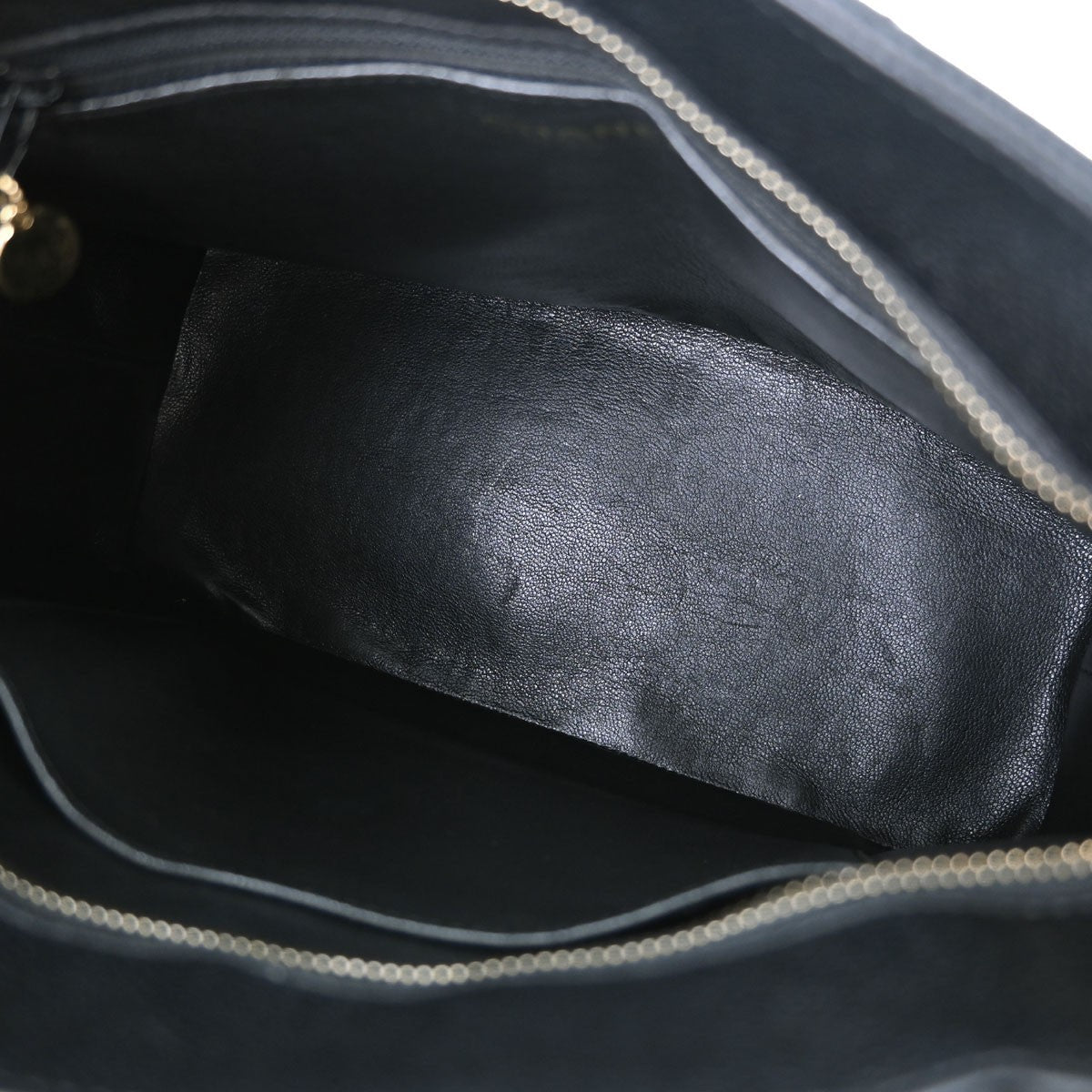 Chanel Medallion Quilted Caviar Black Leather Tote Bag Bag (Pre-Owned)
