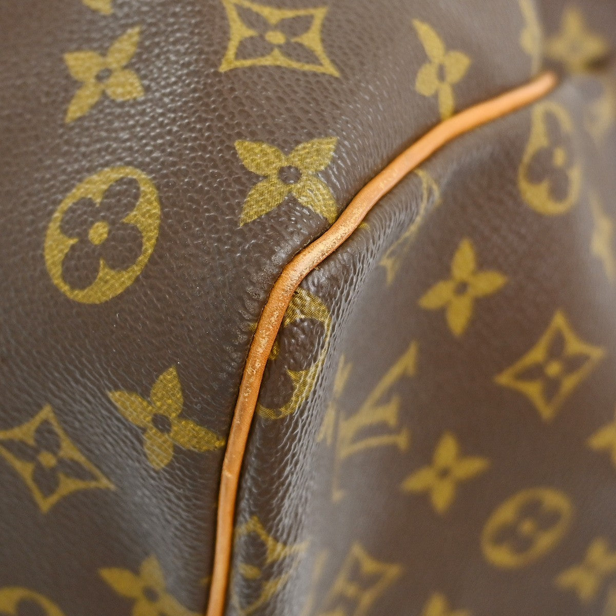 Louis Vuitton Keepall Monogram Brown Canvas Travel Bag Bag (Pre-Owned)