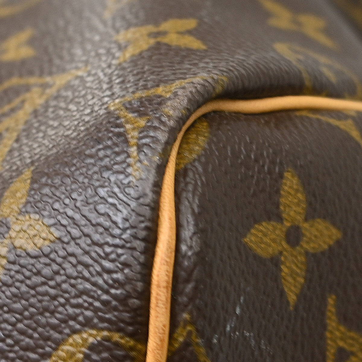 Louis Vuitton Keepall Monogram Canvas Brown Canvas Travel Bag Bag (Pre-Owned)