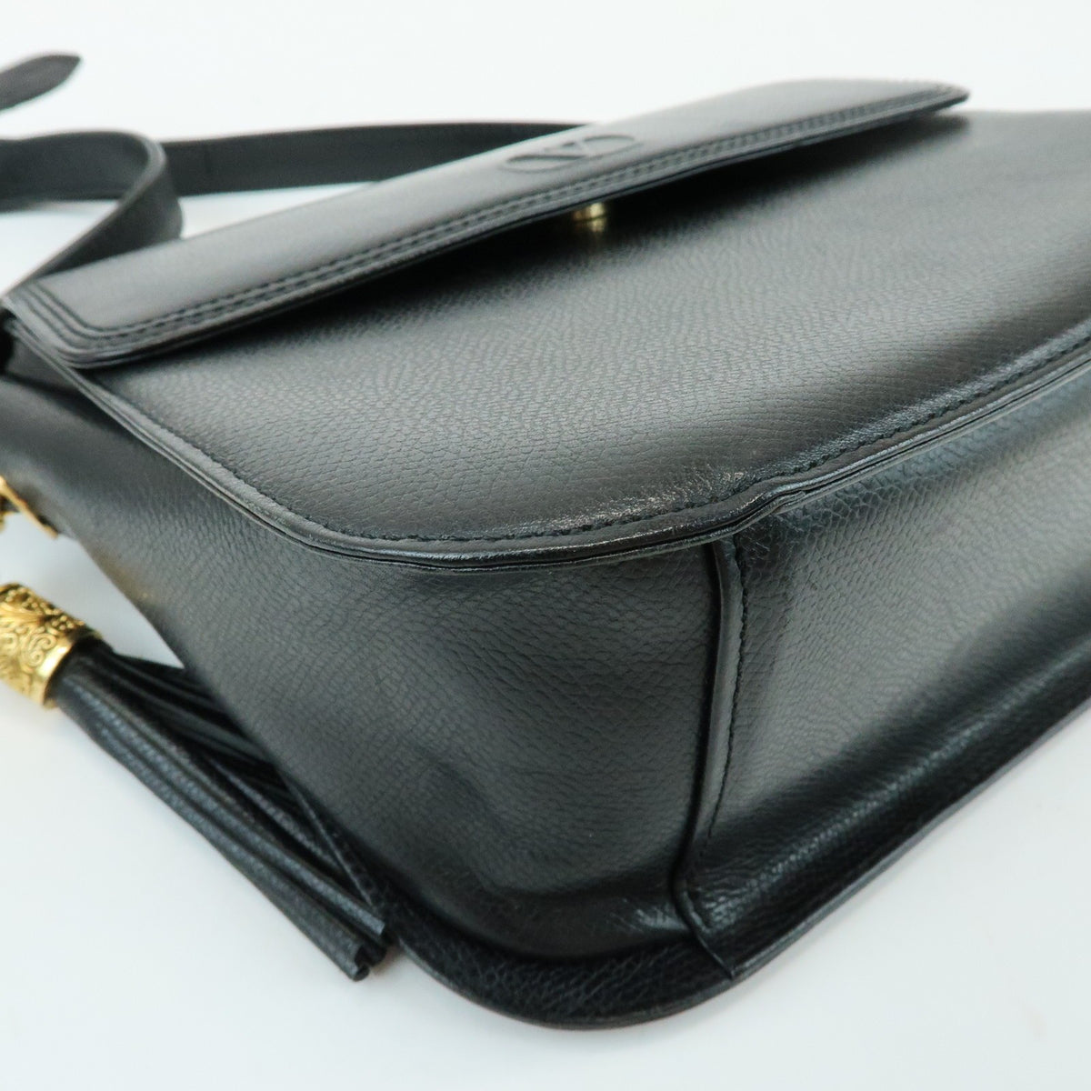 Valentino Garavani Vlogo Flap Leather Black Leather Shoulder Bag Bag (Pre-Owned)