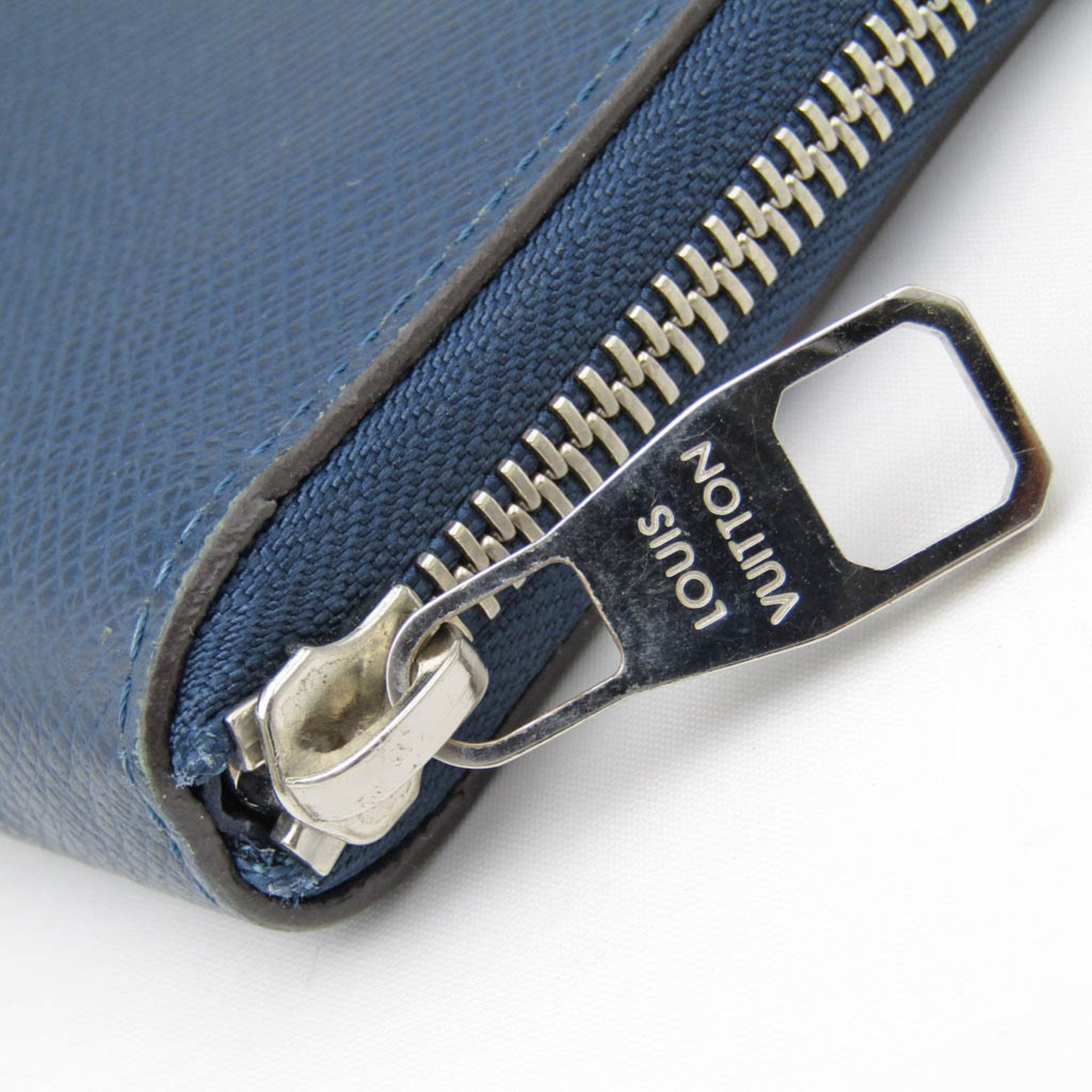 Louis Vuitton Zippy Wallet Vertical Navy Leather Wallet  (Pre-Owned)