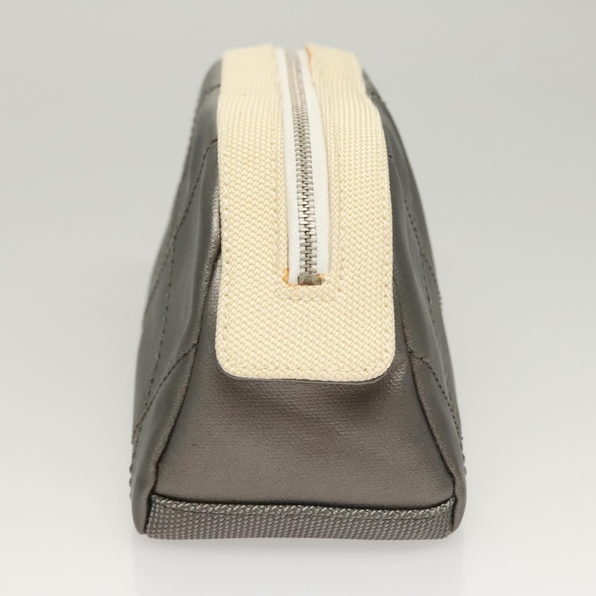 Chanel Vintage Clutch Leather Gray Leather Clutche & Pouche Bag (Pre-Owned)
