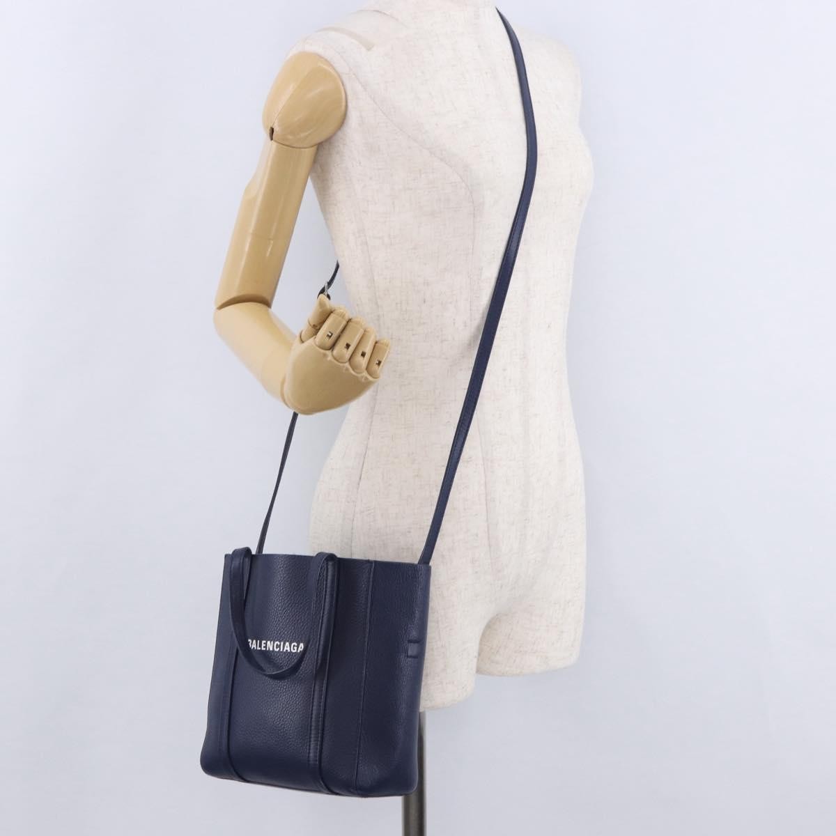 Balenciaga Everyday Tote Leather Navy Leather Tote Bag Bag (Pre-Owned)