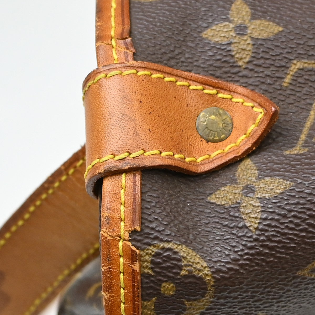 Louis Vuitton Saumur Monogram Canvas Brown Canvas Shoulder Bag Bag (Pre-Owned)