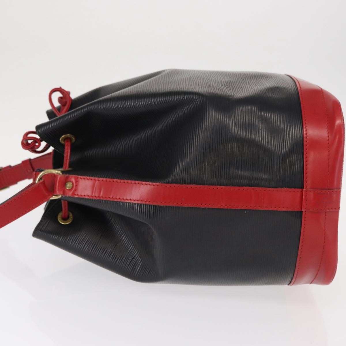 Louis Vuitton Bicolor Noe Epi Leather Black Leather Shoulder Bag Bag (Pre-Owned)