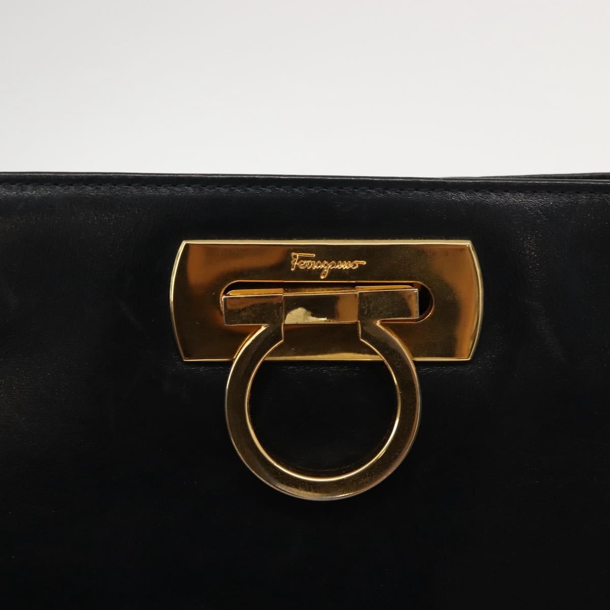 Salvatore Ferragamo Gancini Leather Navy Leather Shoulder Bag Bag (Pre-Owned)