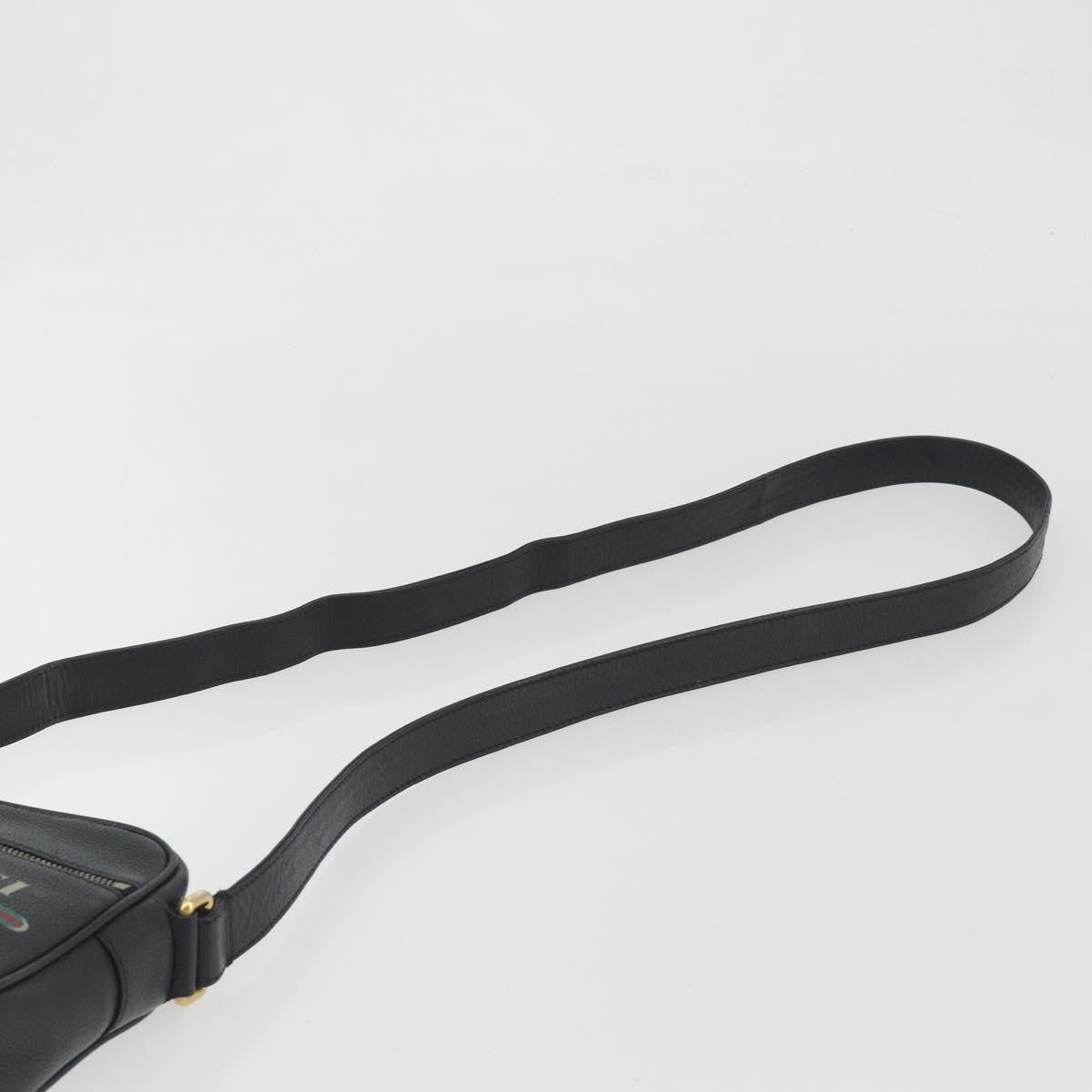 Gucci Logo Zip Messenger Printed Leather Black Leather Clutche & Pouche Bag (Pre-Owned)