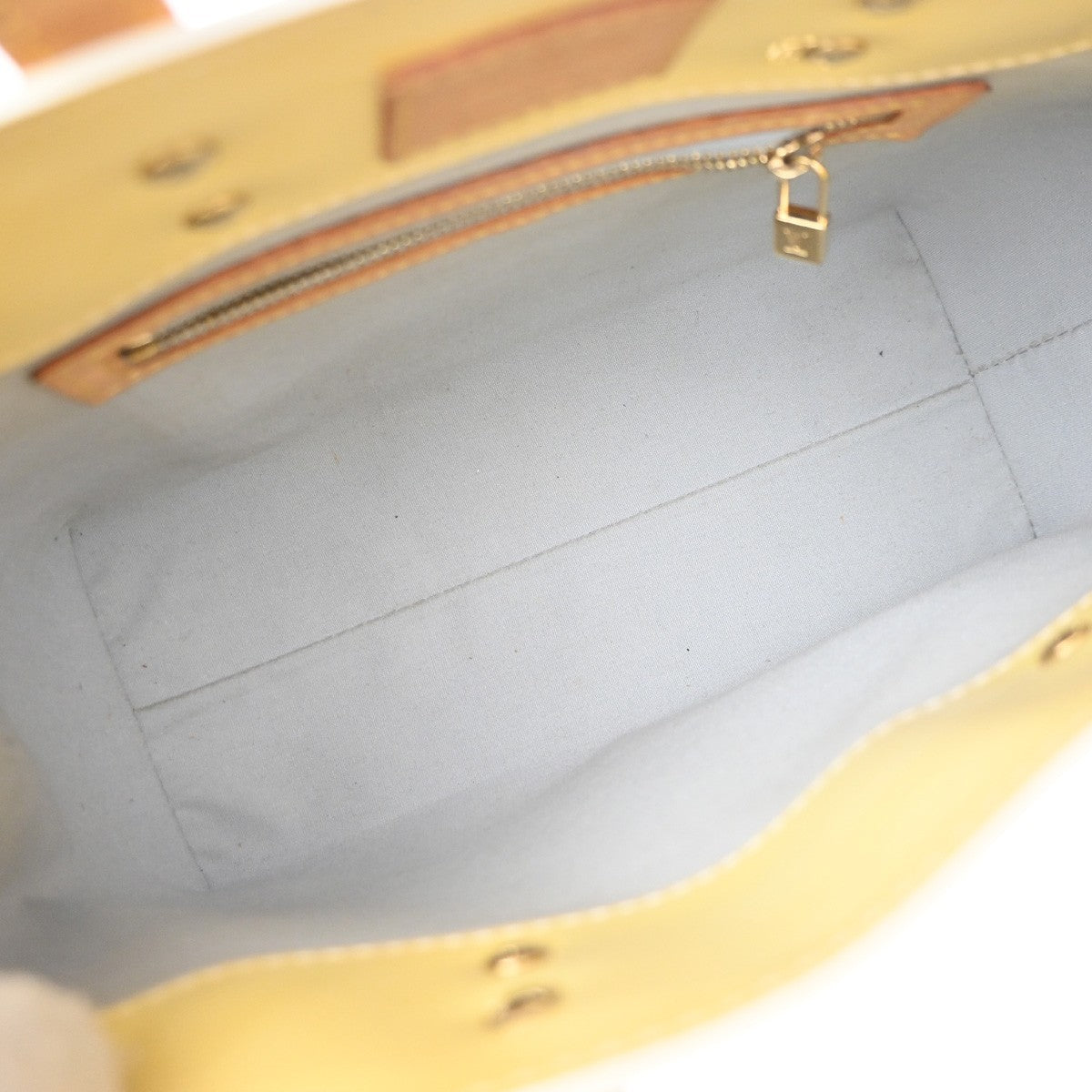 Louis Vuitton Robert Wilson Reade Vernis Yellow Patent_Leather Tote Bag Bag (Pre-Owned)
