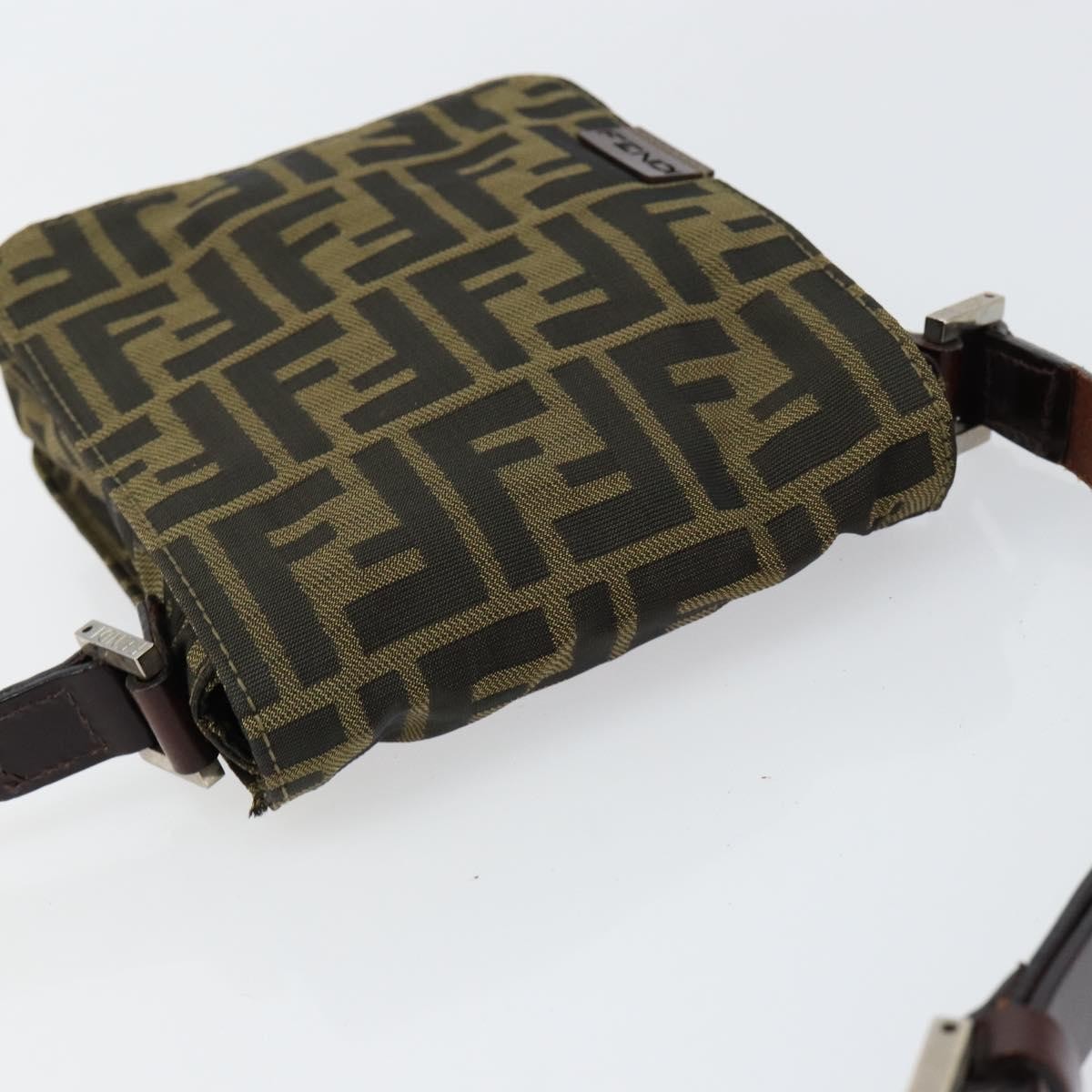 Fendi Flat Messenger Zucca Canvas Brown Canvas Shoulder Bag Bag (Pre-Owned)