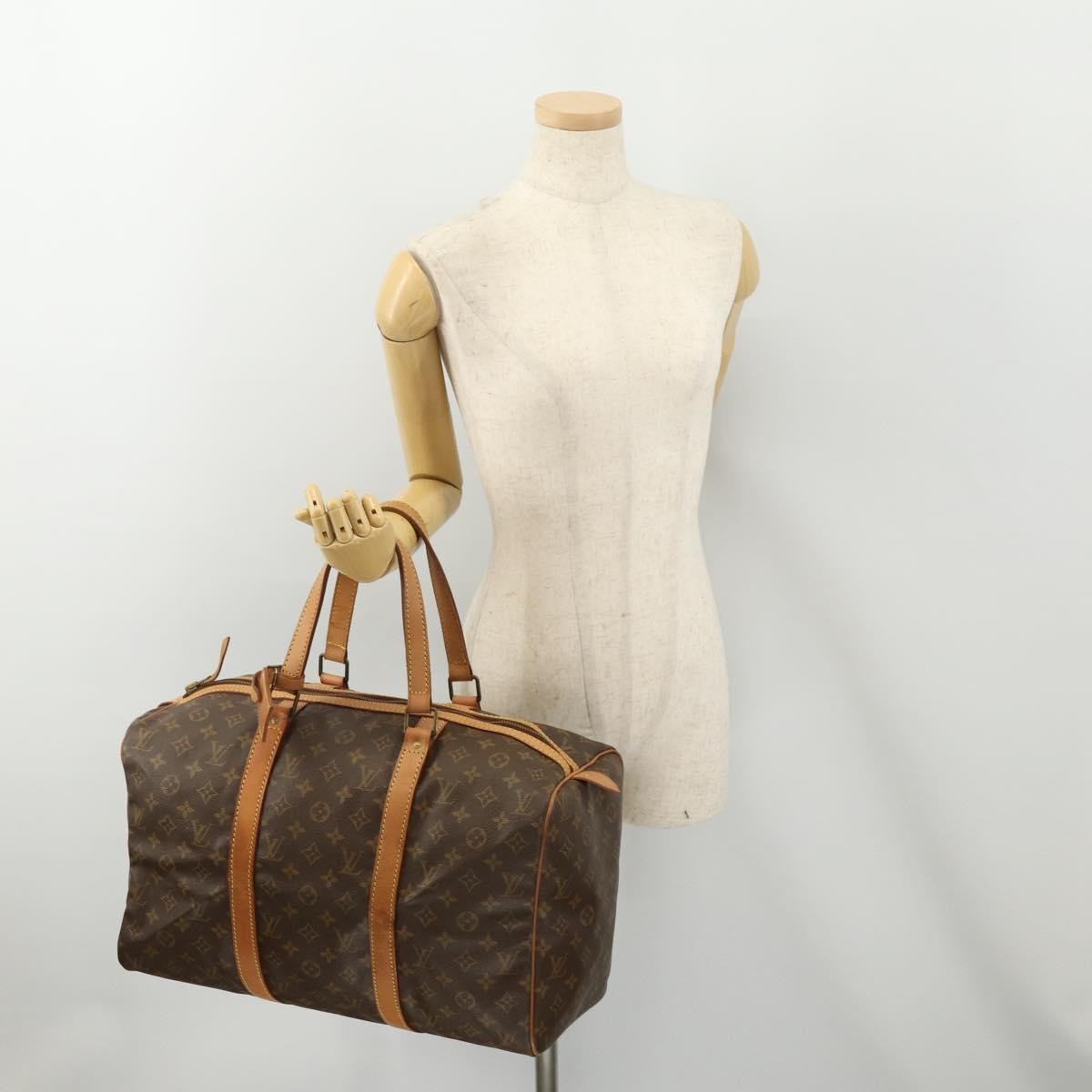 Louis Vuitton Sac Souple Monogram Canvas Brown Canvas Handbag (Pre-Owned)