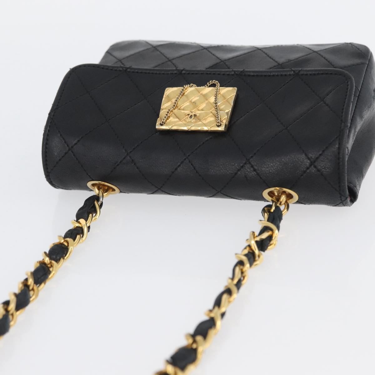 Chanel Vintage Square Cc Flap Quilted Lambskin Black Leather Shoulder Bag Bag (Pre-Owned)