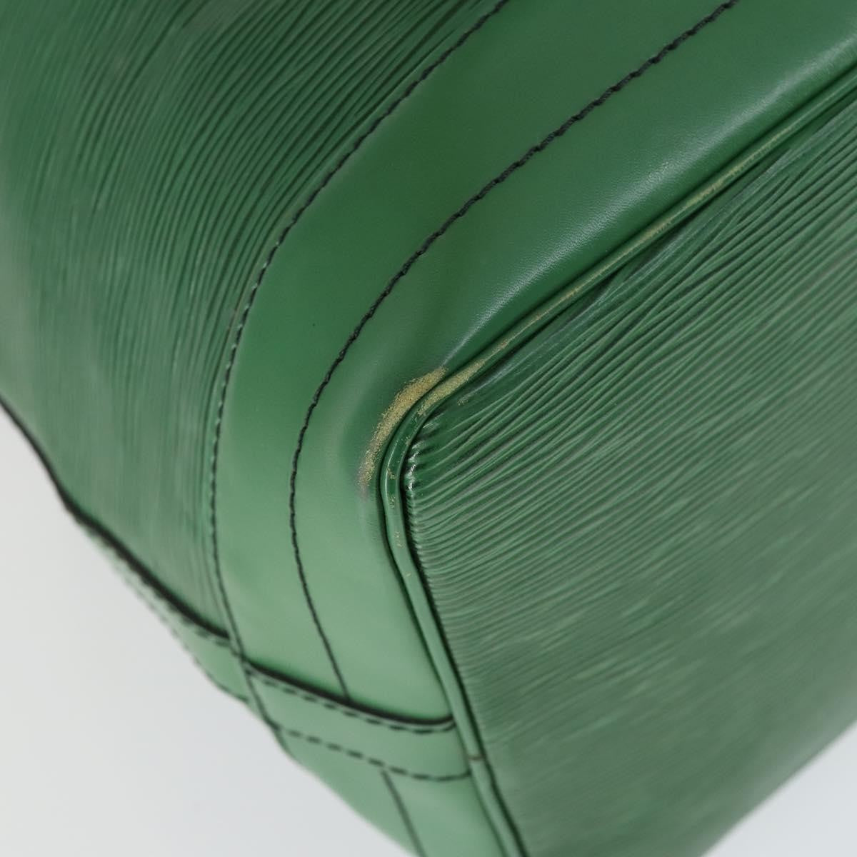 Louis Vuitton Noe Epi Leather Green Leather Shoulder Bag Bag (Pre-Owned)