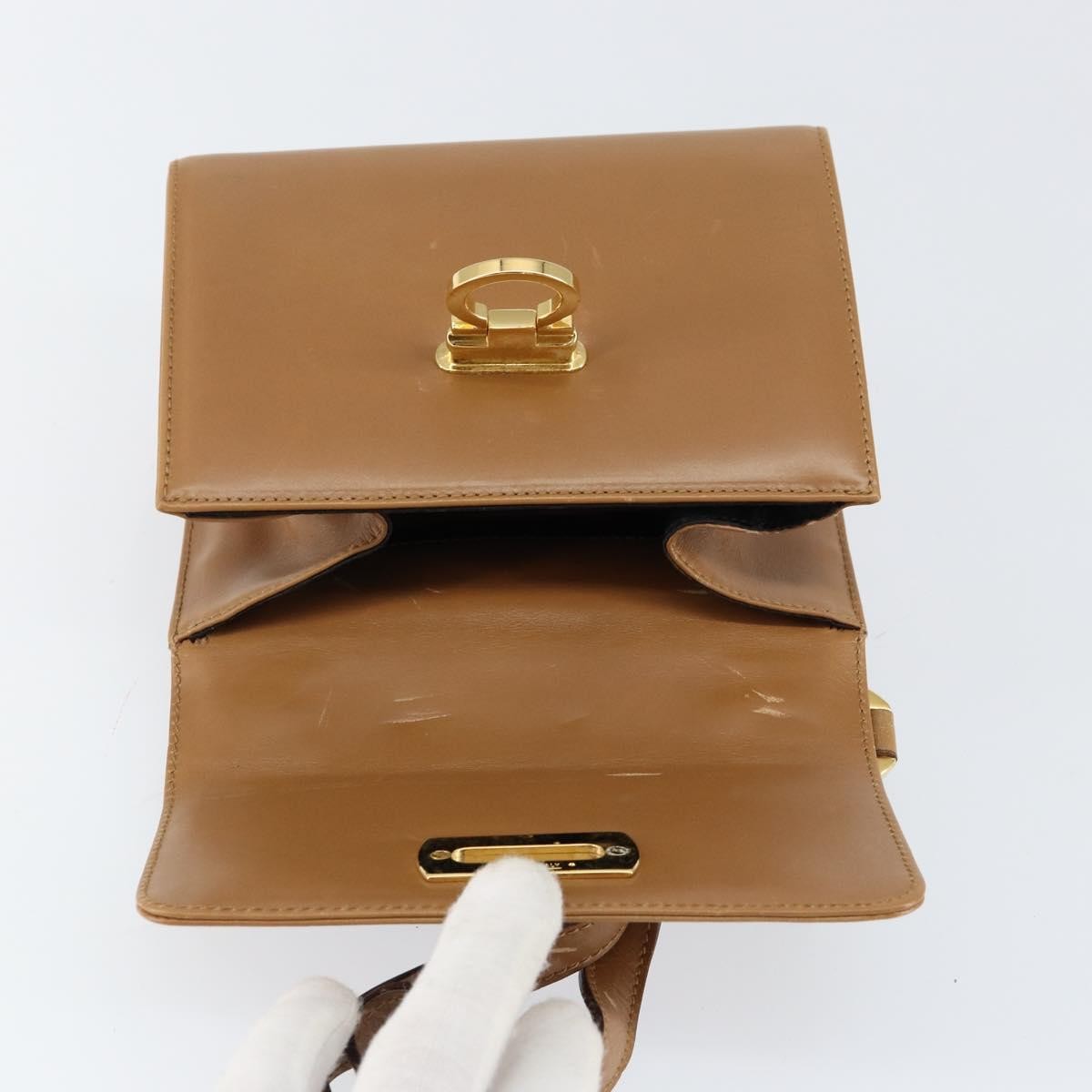 Salvatore Ferragamo Gancini Leather Brown Leather Shoulder Bag Bag (Pre-Owned)