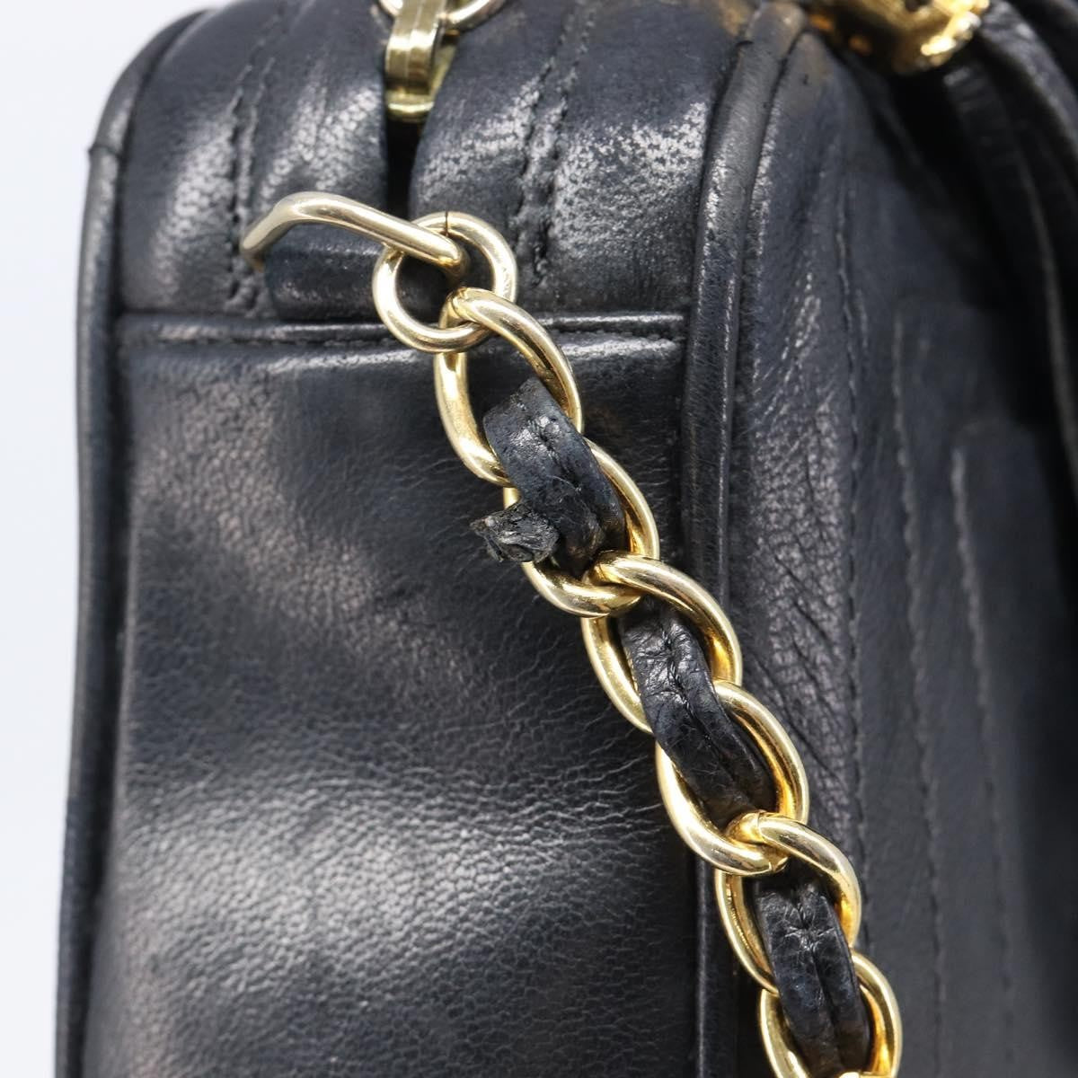 Chanel Vintage Cc Camera Leather Black Leather Shoulder Bag Bag (Pre-Owned)