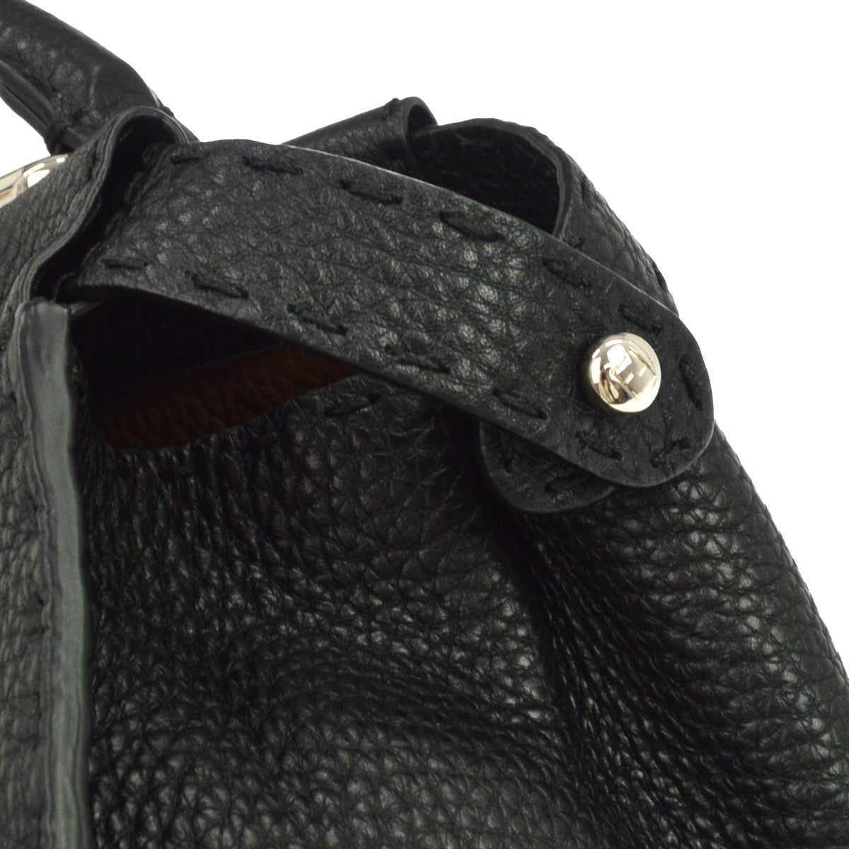 Fendi Selleria Peekaboo Leather Black Leather Handbag (Pre-Owned)
