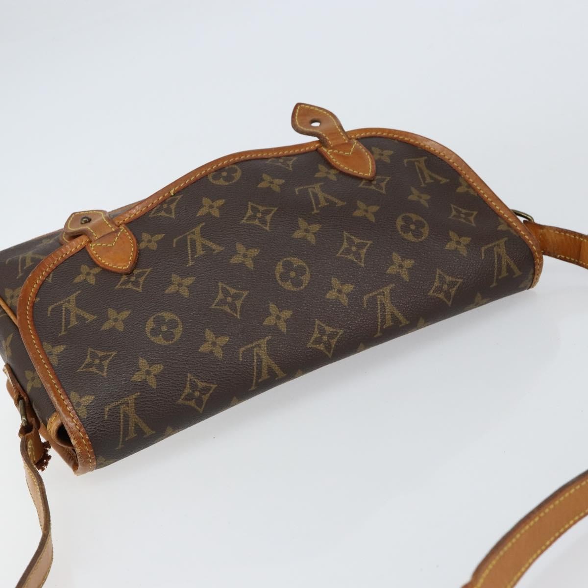 Louis Vuitton Sac Gibeciere Messenger Monogram Canvas Brown Canvas Shoulder Bag Bag (Pre-Owned)