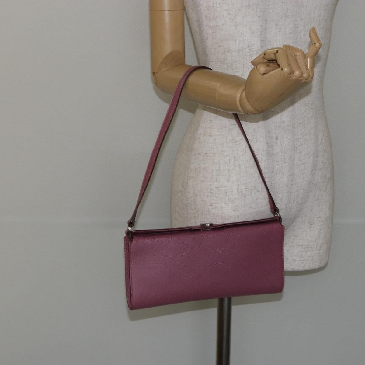 Salvatore Ferragamo Gancini Leather Pink Leather Clutche & Pouche Bag (Pre-Owned)