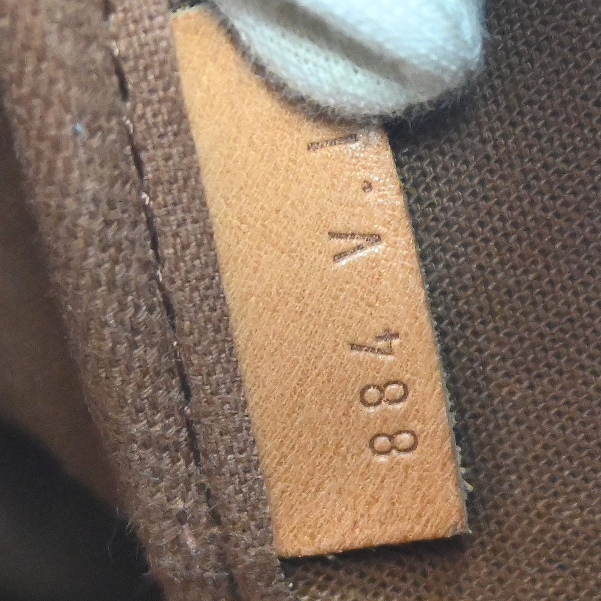 Louis Vuitton Saumur Monogram Brown Canvas Shoulder Bag Bag (Pre-Owned)