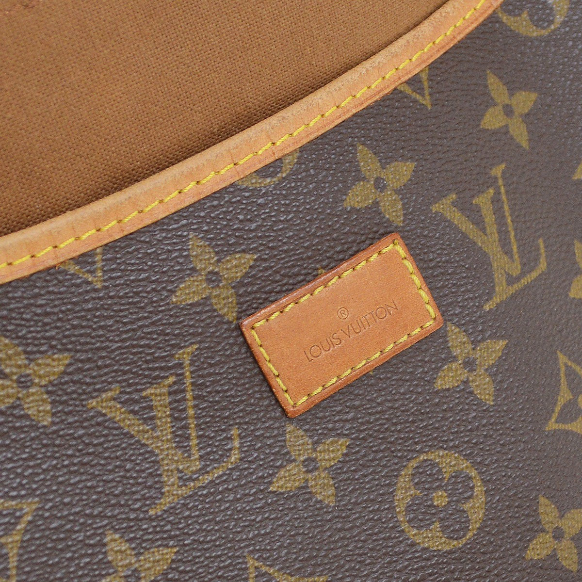 Louis Vuitton Saumur Monogram Brown Canvas Shoulder Bag Bag (Pre-Owned)