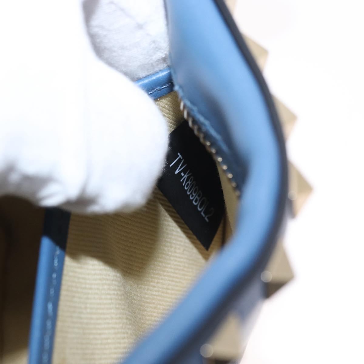 Valentino Garavani Rockstud Camera Leather Blue Leather Clutche & Pouche Bag (Pre-Owned)