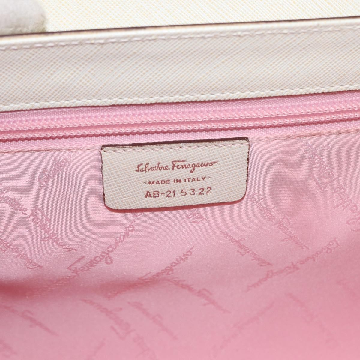 Salvatore Ferragamo Gancini Leather White Leather Shoulder Bag Bag (Pre-Owned)