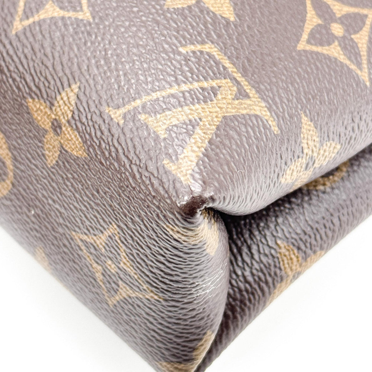 Louis Vuitton Pallas Chain Monogram Canvas And Calfskin Black Canvas Shoulder Bag Bag (Pre-Owned)
